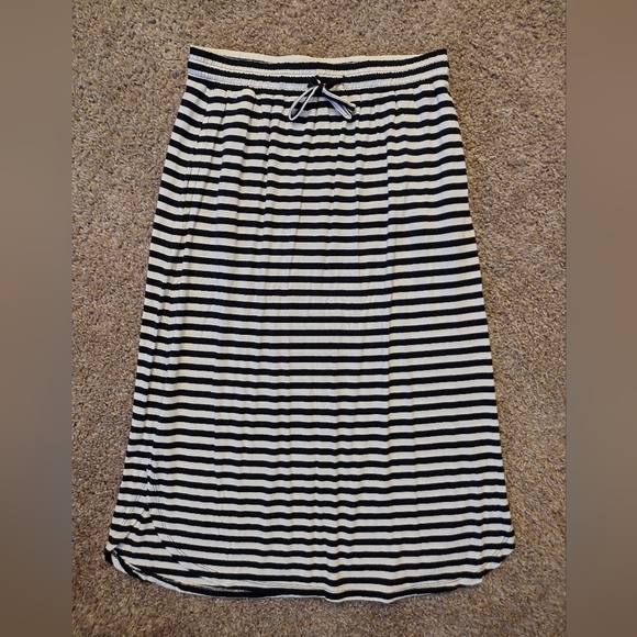 dip Dresses & Skirts - dip Black and White Striped Midi Skirt